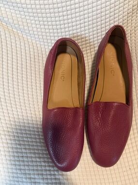 Vionic Women’s Slip-On Loafers in Plum